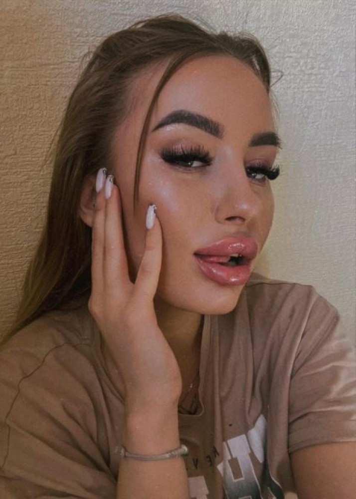 Индивидуалка Арина фото № 2 в городе Астрахань